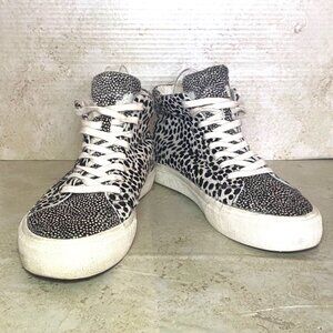 Madewell High-Top Animal Print Sneakers‎ With Lace-Up Closure For Casual Wear
